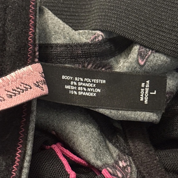 Victoria's Secret Butterfly VTG Corset Top Satin Lingerie Silky Thong Pajama Set - Picture 9 of 17